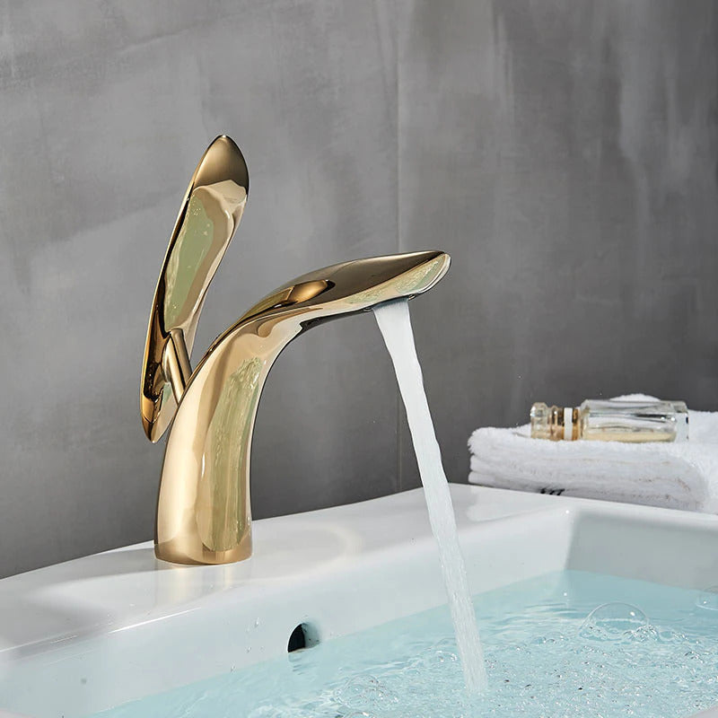Premium Bathroom Sink Faucet for Elegant Bathrooms