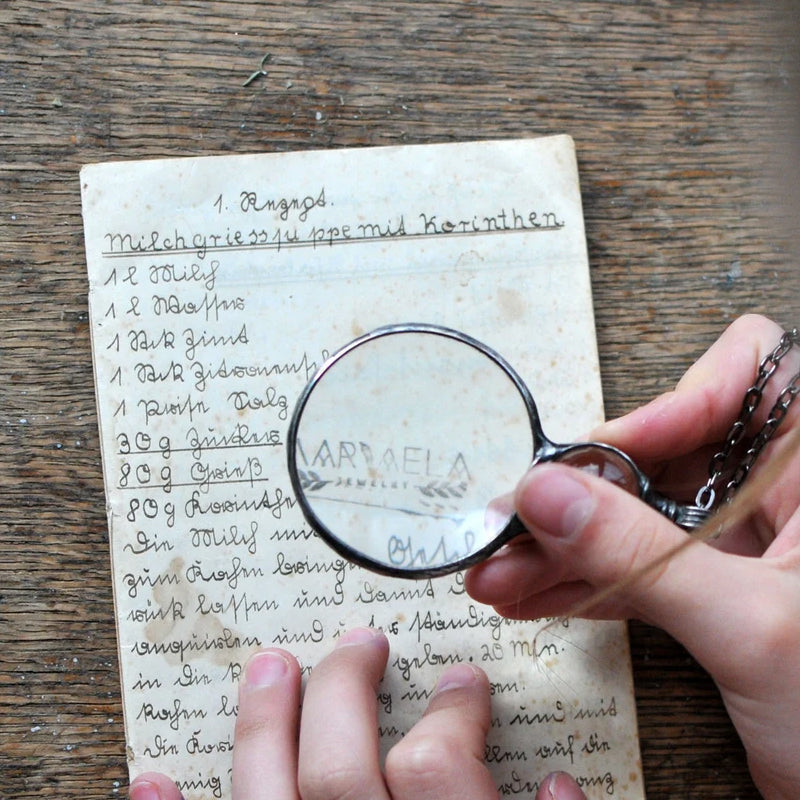 Befez | Classic Necklace with Large Magnifier Pendant