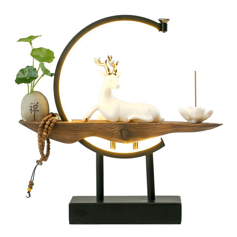 Peaceful Deer Table Lamp