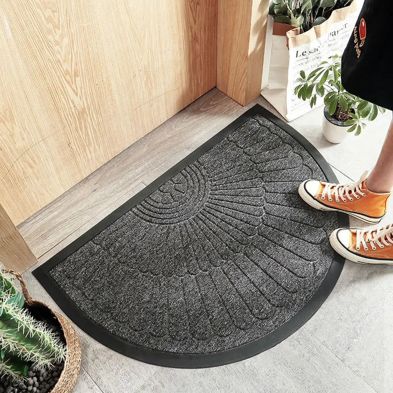 Plush Half Round Bathroom Mat for Ultimate Comfort