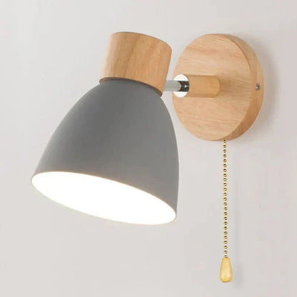 Stylish Wooden Wall Light - Classic Warm Glow