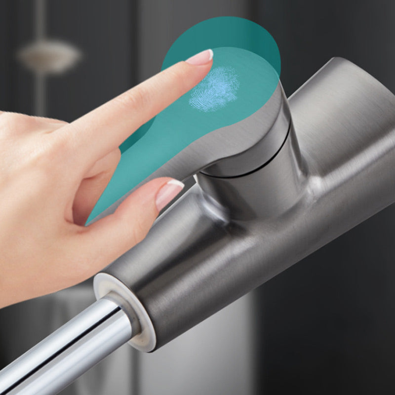 Chrome Kitchen Faucet With Pull Out Spray Nozzle