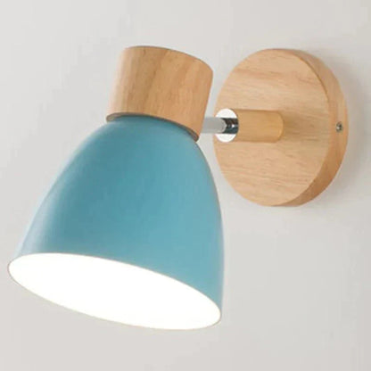 Stylish Wooden Wall Light - Classic Warm Glow