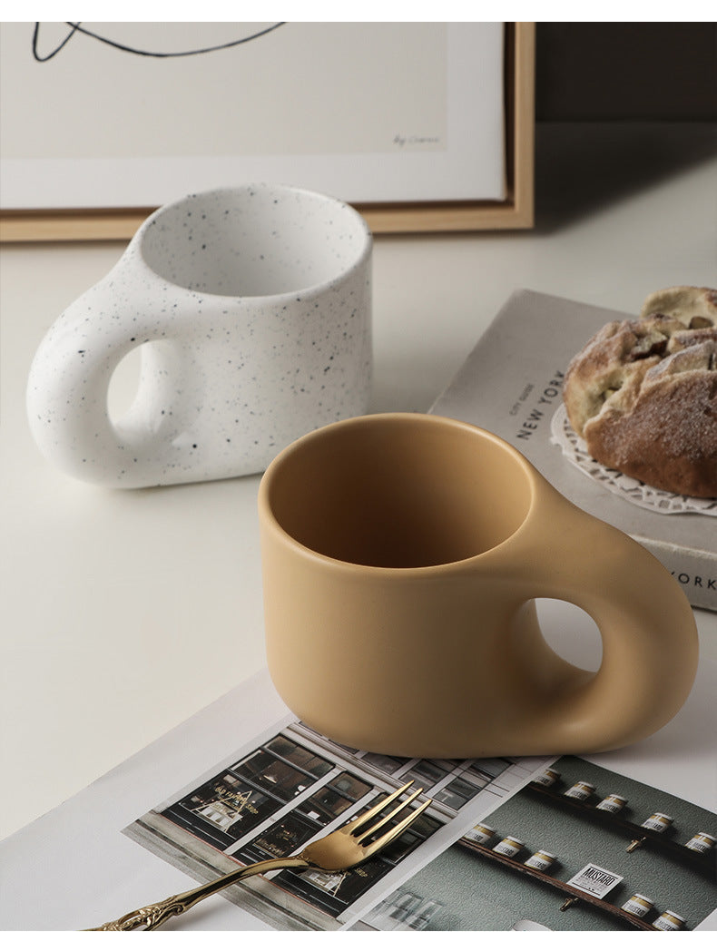 Simple Elegant Porcelain Tea Cup and Saucer Set