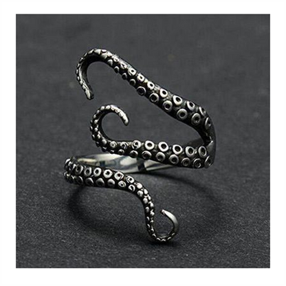 Edgy Adjustable Black Snake Ring