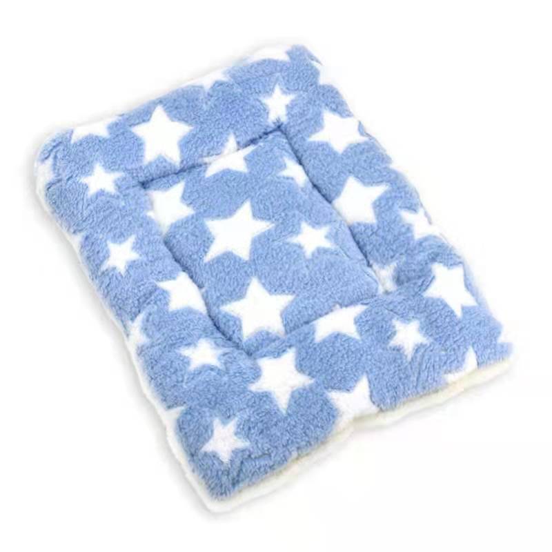 Soft Plush Pet Bed for Cats and Dogs