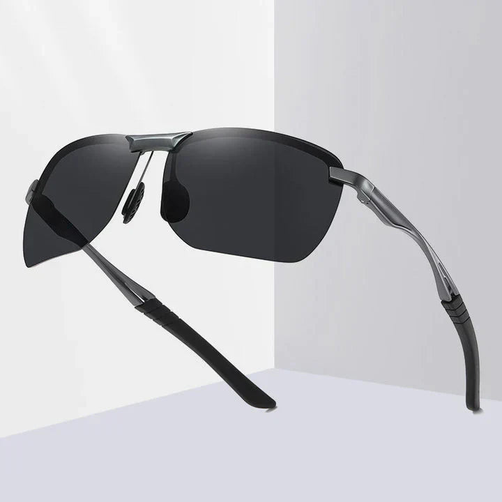 Smart Adaptive Sunglasses with Auto Tint Blue Light Protection