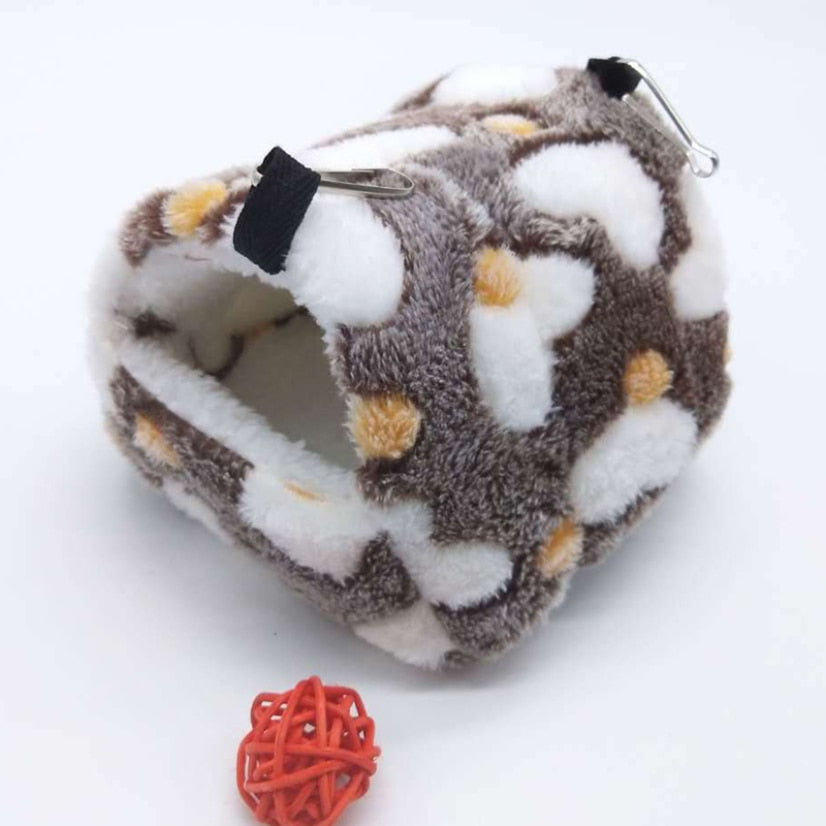 Cozy Pet Hideaway with Hammock Bed
