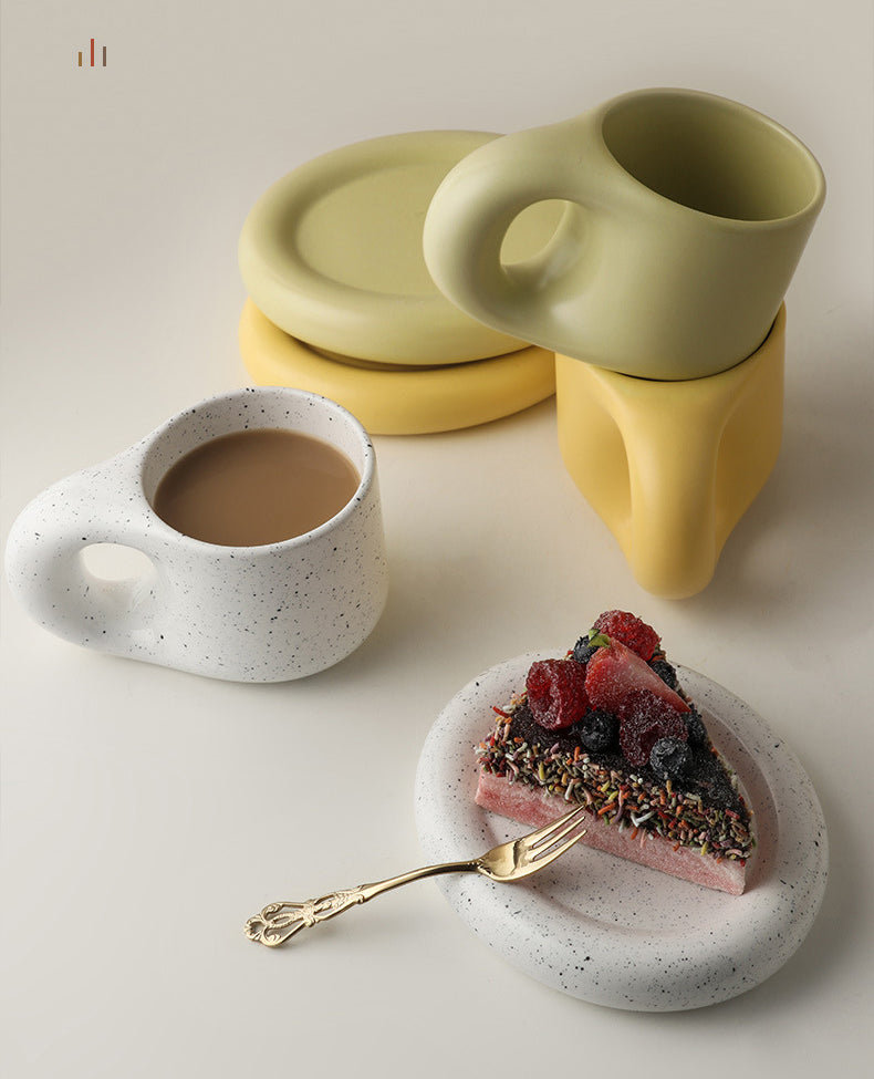 Simple Elegant Porcelain Tea Cup and Saucer Set