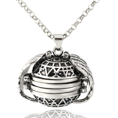 Vintage Wing Shaped Picture Necklace