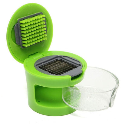 Compact Manual Garlic Crusher