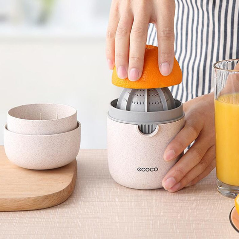 Compact Fruit Juicer with Easy Clean Base