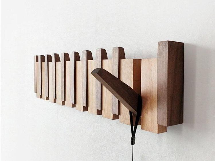 Rustic Wood Clothing Hook Rack