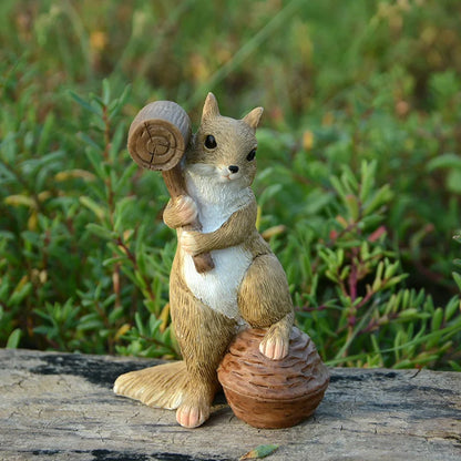 Cute Squirrel Figurine with Heart - Befez