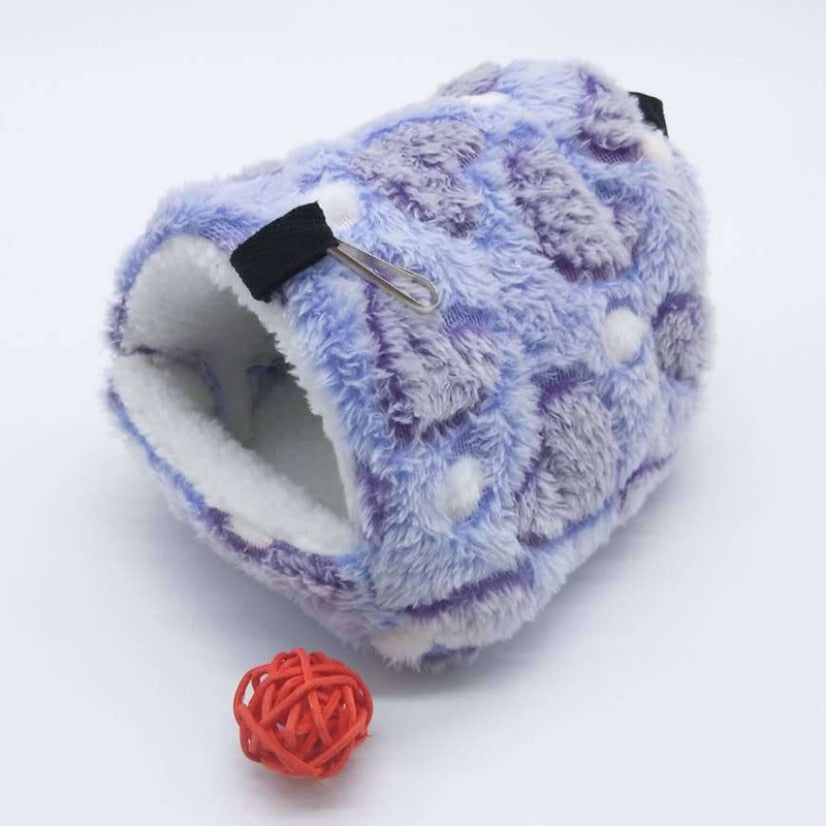 Cozy Pet Hideaway with Hammock Bed