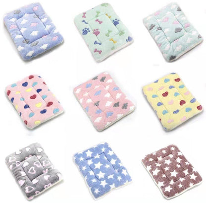 Soft Plush Pet Bed for Cats and Dogs