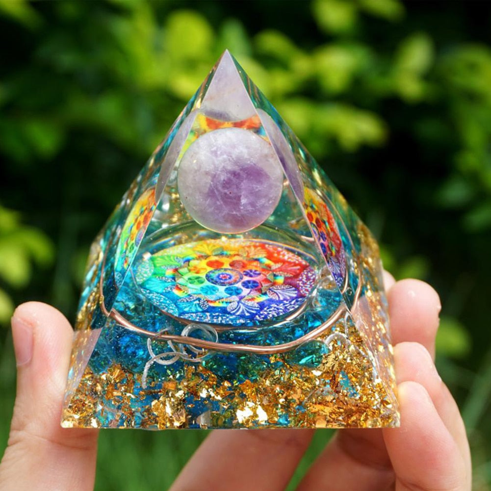 Befez | Healing Crystal Pyramid | For Good Home Vibes