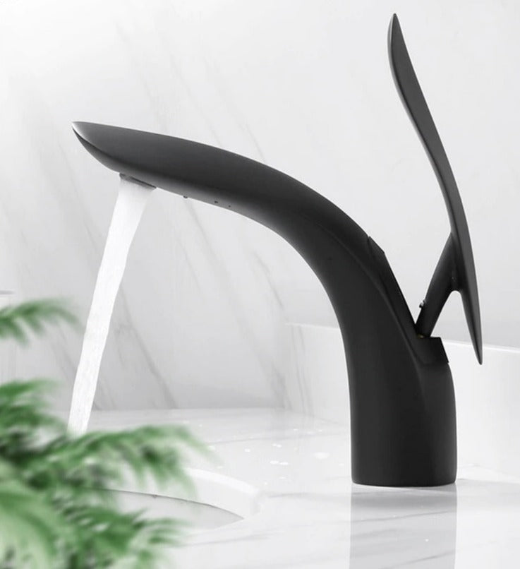 Premium Bathroom Sink Faucet for Elegant Bathrooms