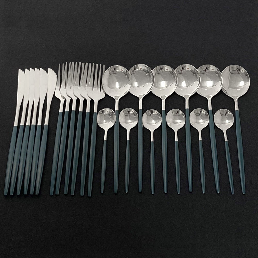 Elegant Gold Flatware Set for Fine Dining