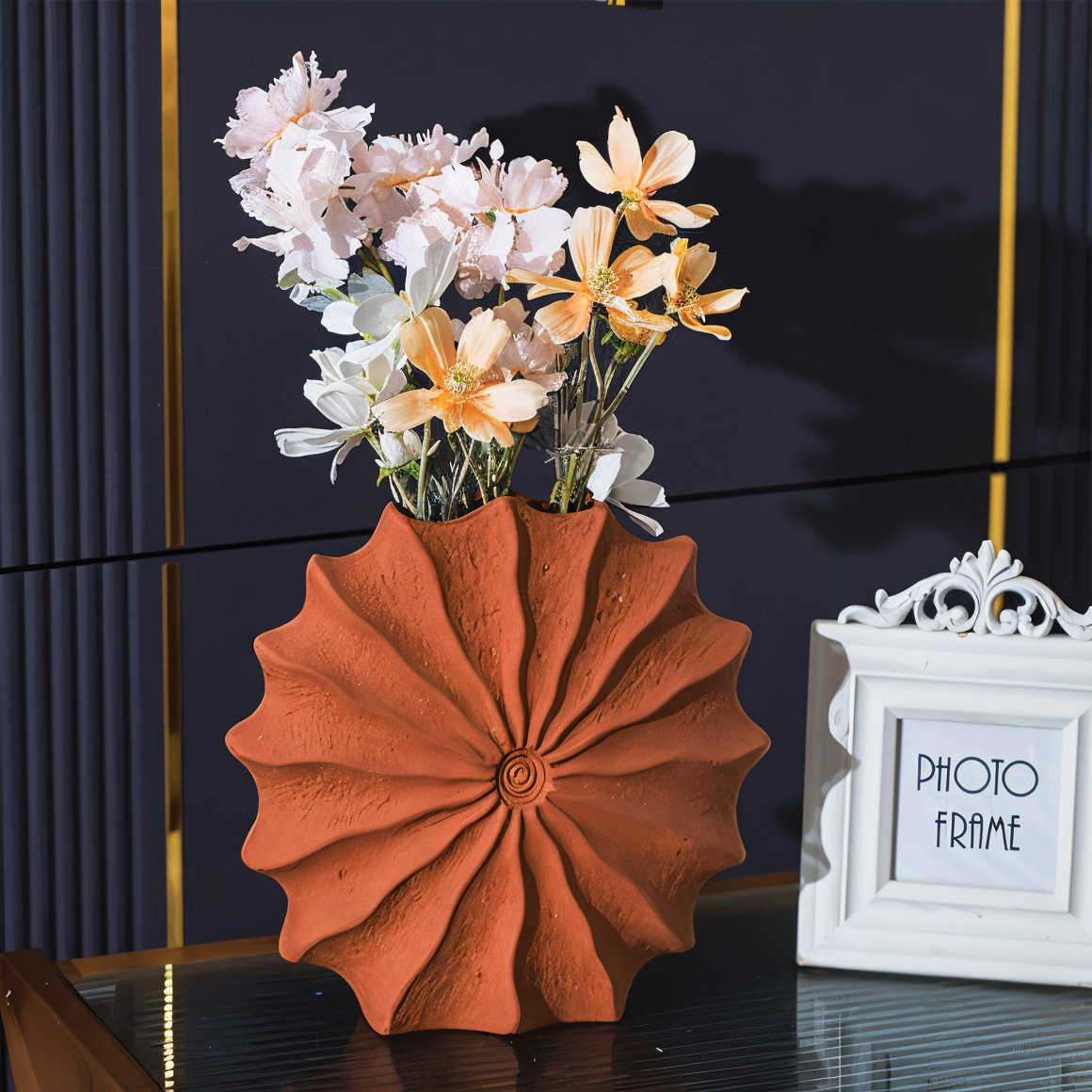 Unique Collapsible Decorative Flower Vase