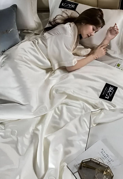 Luxurious Soft Satin Bedding Set