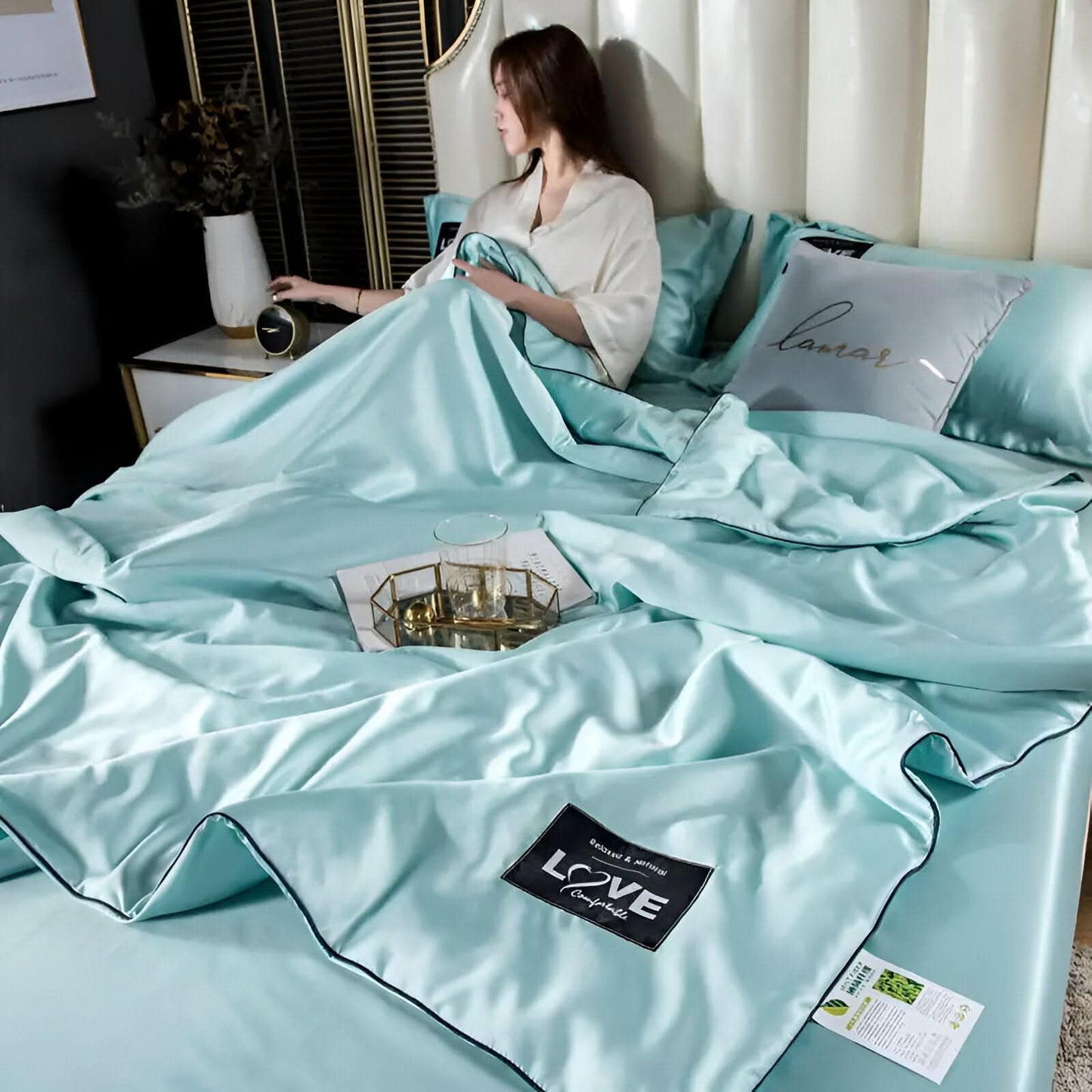 Luxurious Soft Satin Bedding Set