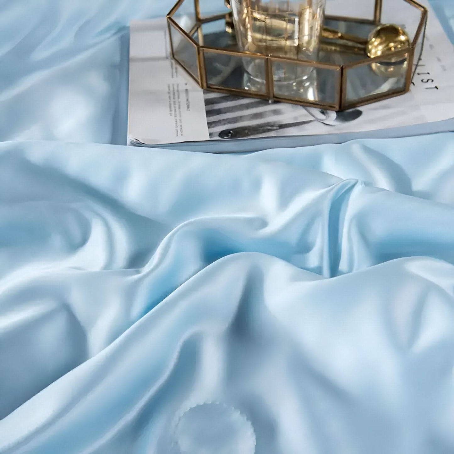 Luxurious Soft Satin Bedding Set