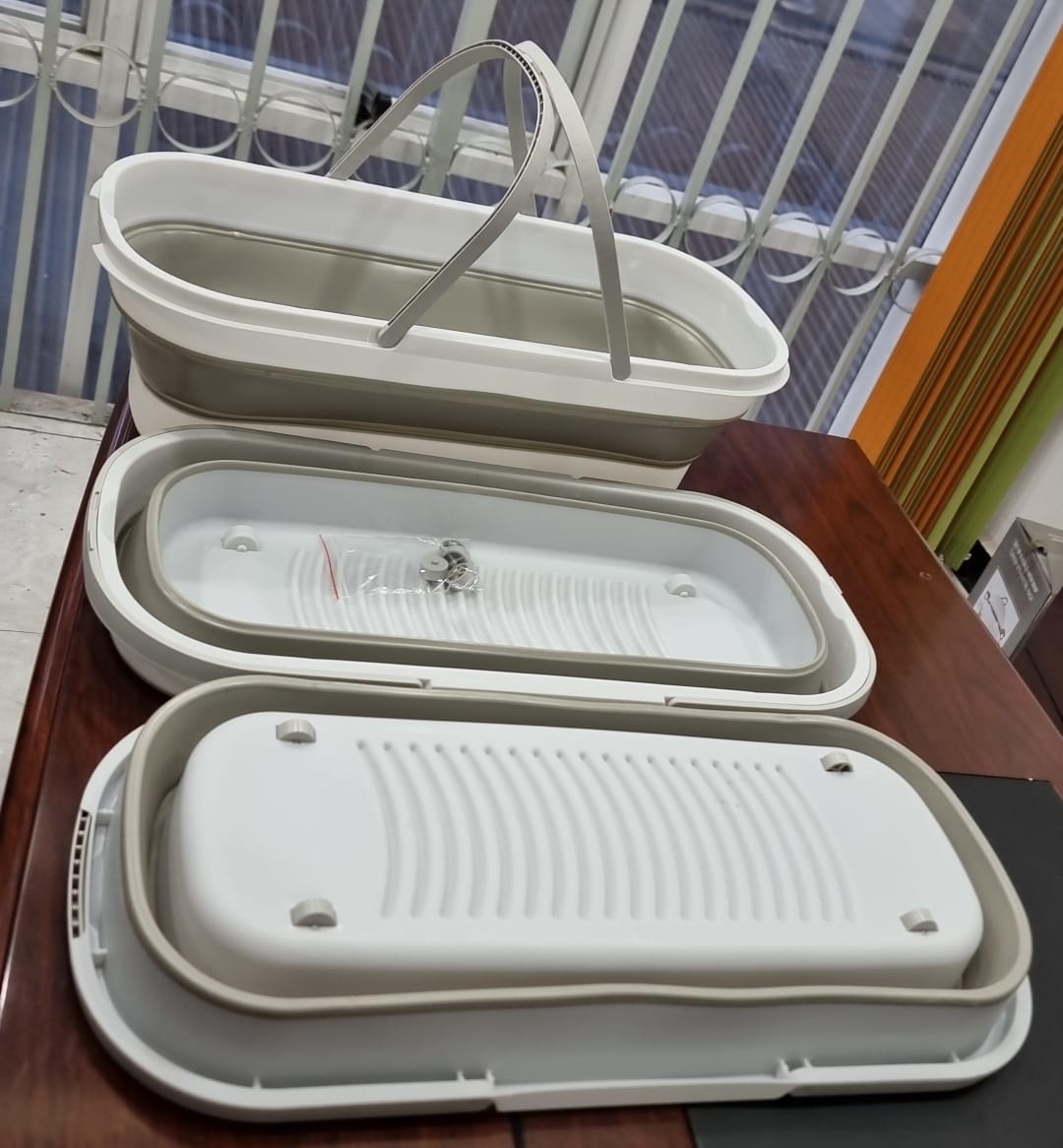 Portable Foldable Water Bucket