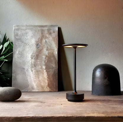 Stylish Wireless Desk Lamp with Color Changing LED - Befez