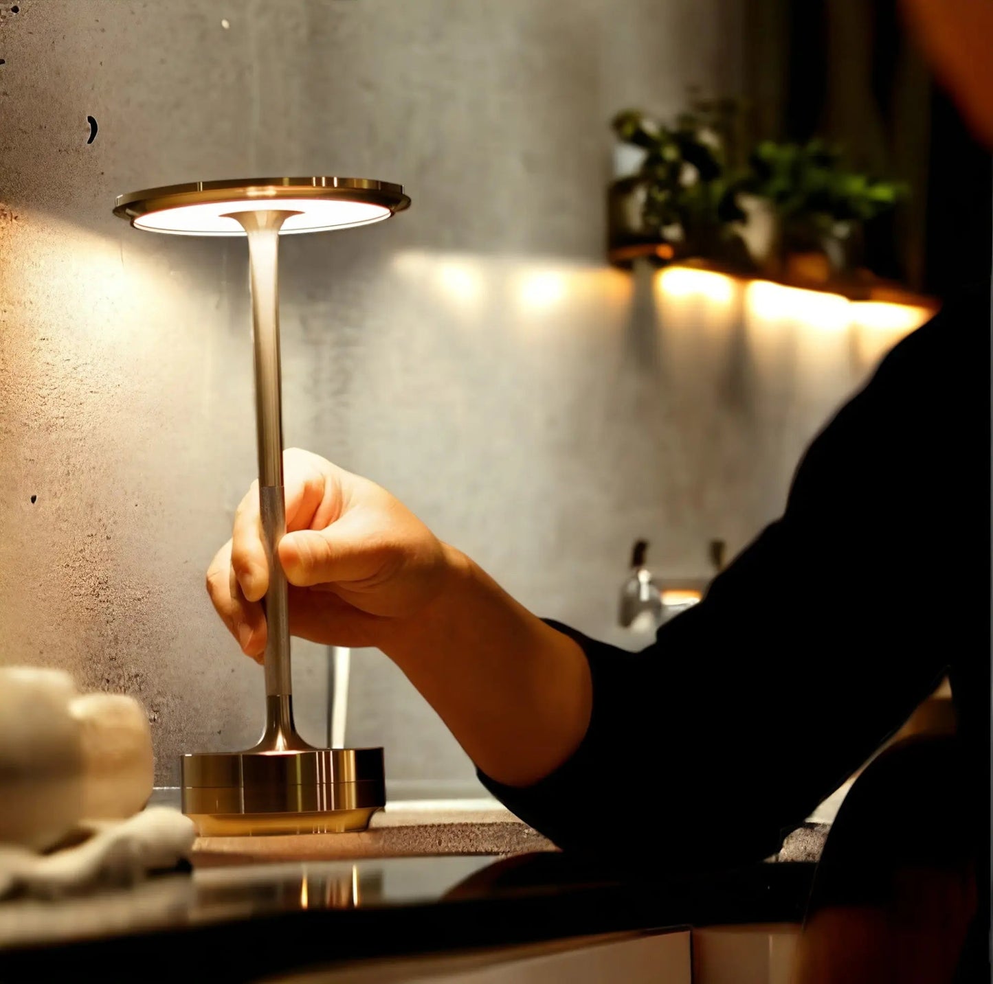 Stylish Wireless Desk Lamp with Color Changing LED