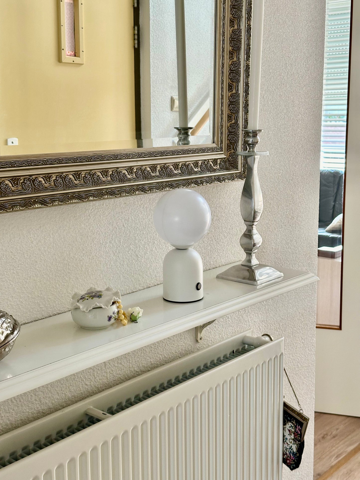 Serene Glass Table Lamp for Relaxing Space