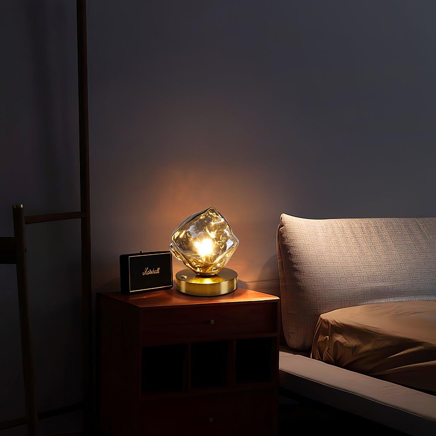 Wireless Motion Sensor Desk Lamp
