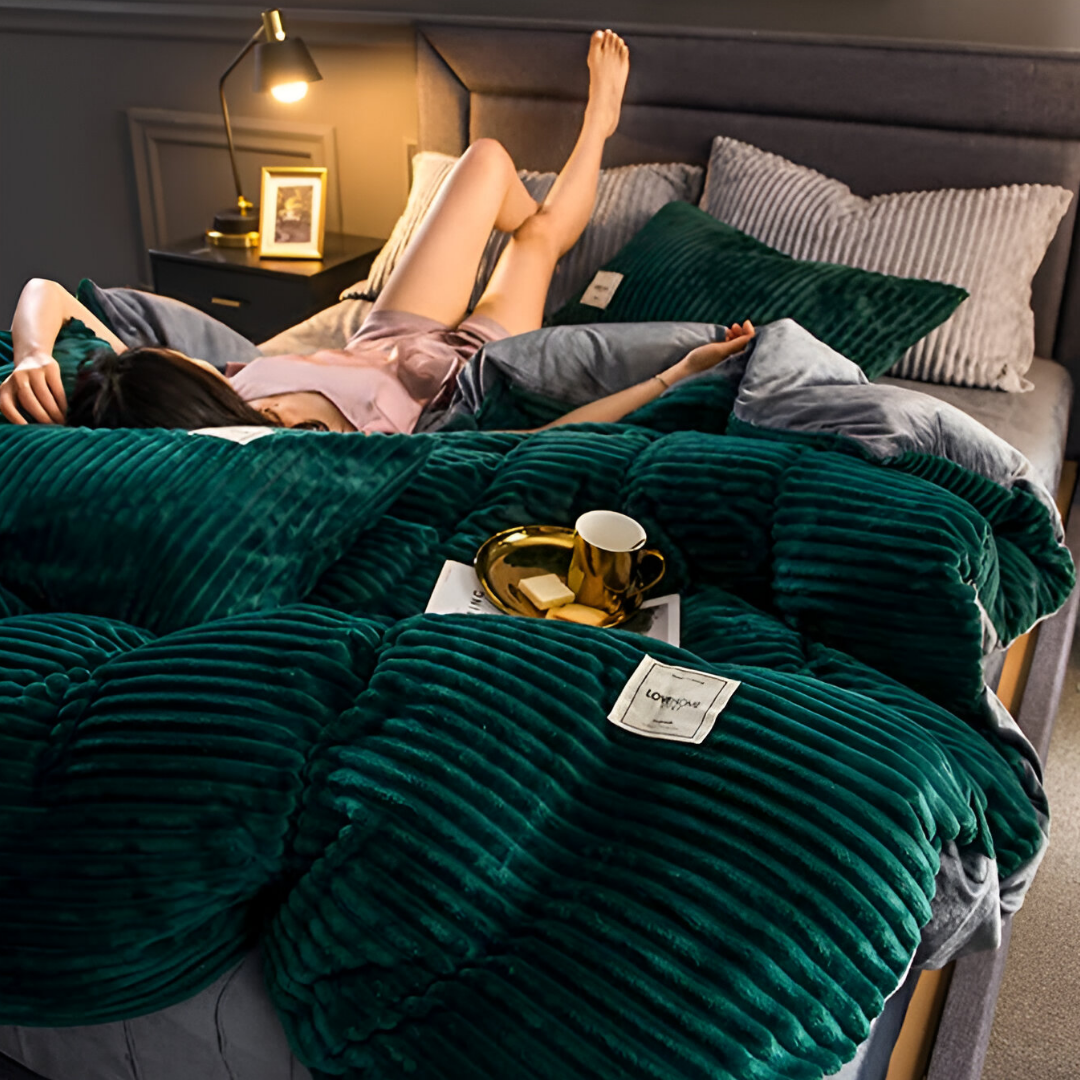 Cozy Plush Flannel Bedding Set