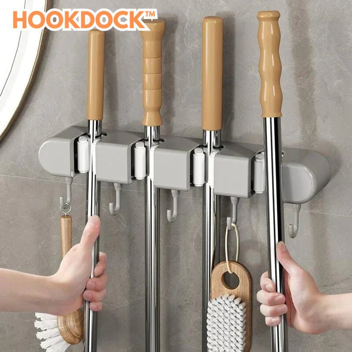 Space Saving Hook Organizer