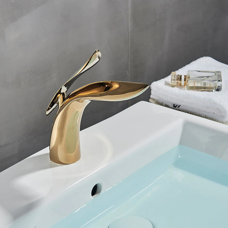 Premium Bathroom Sink Faucet for Elegant Bathrooms