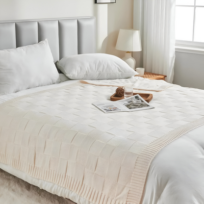 Cozy Plaid Knitted Blanket Black and White