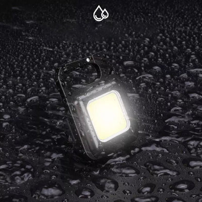 Compact LED Rechargeable Flashlight Lamp