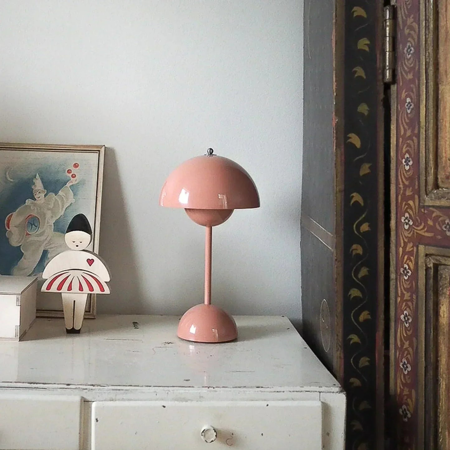 Befez | Contemporary Soft Glow Table Lamp