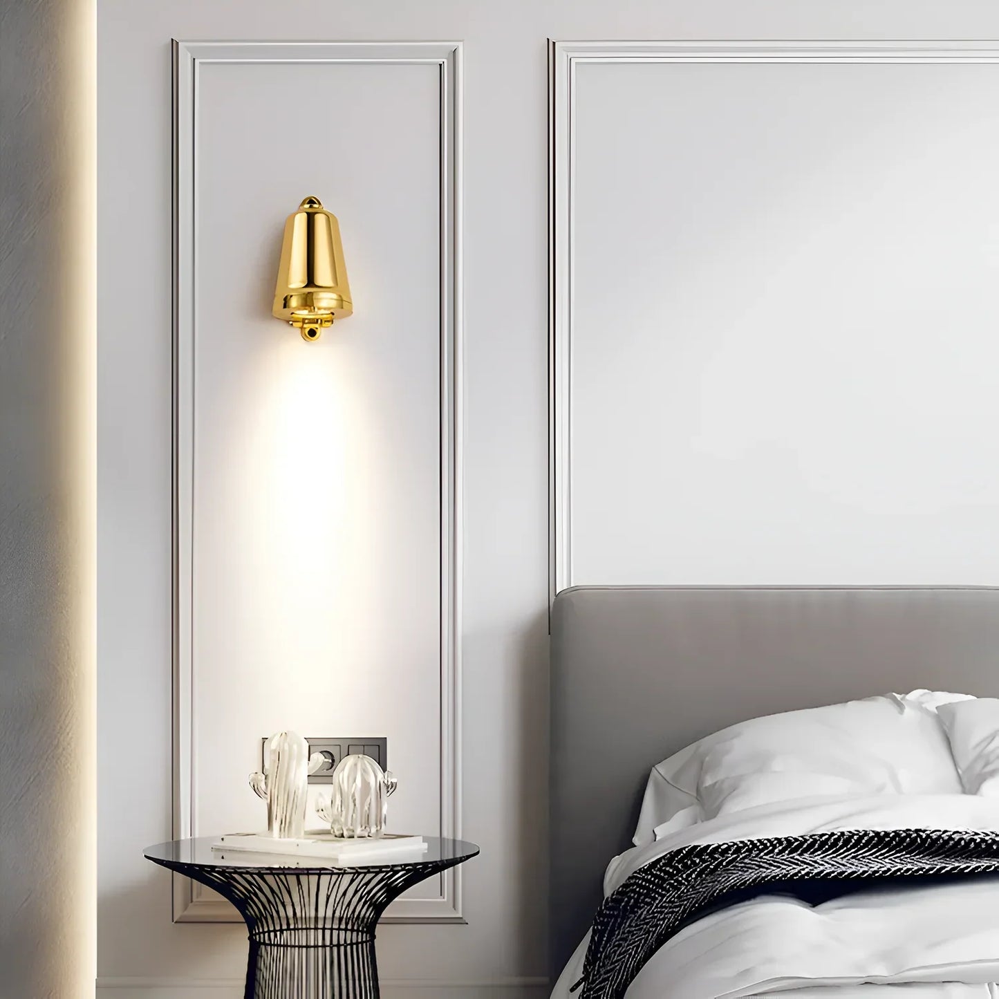 Simple Modern LED Outdoor Light