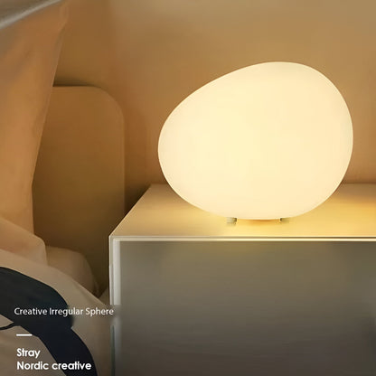 Simple Modern Round Metal Table Light