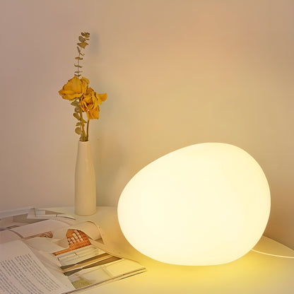 Simple Modern Round Metal Table Light