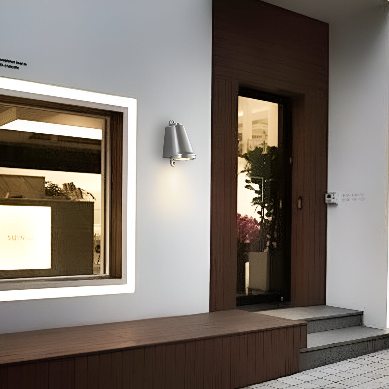Simple Modern LED Outdoor Light