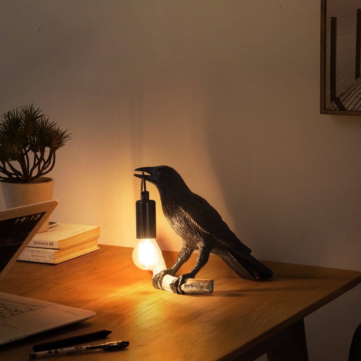 Compact Cute Bird Nightstand Table Lamp