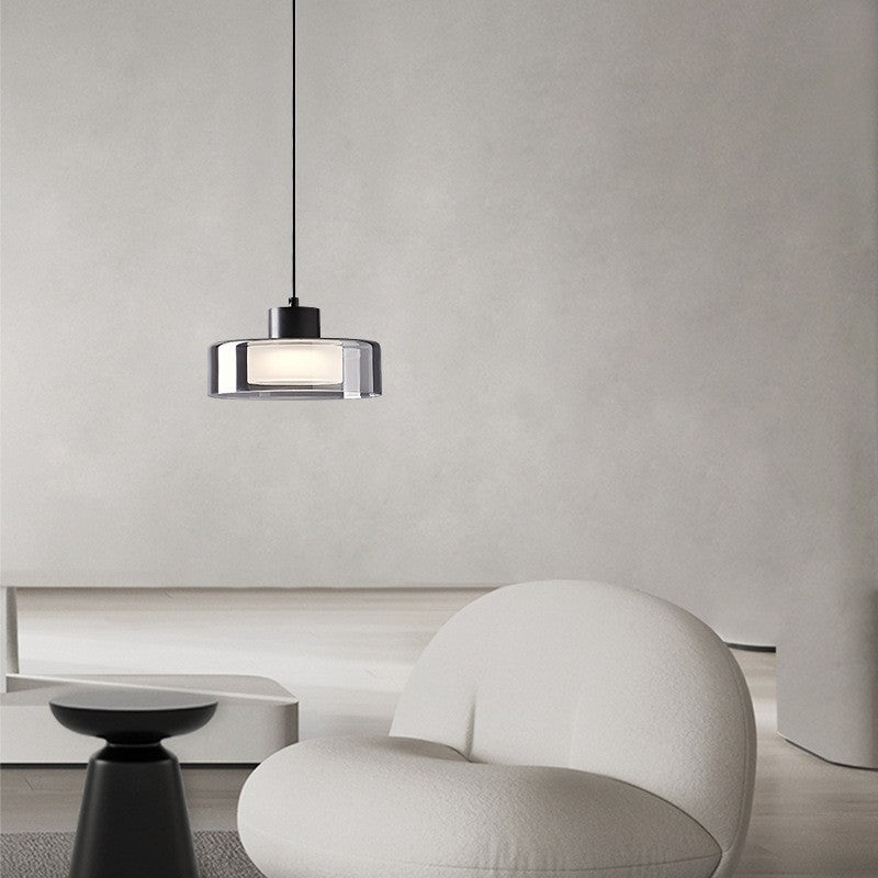Stylish Glass Pendant Light in Classic Style