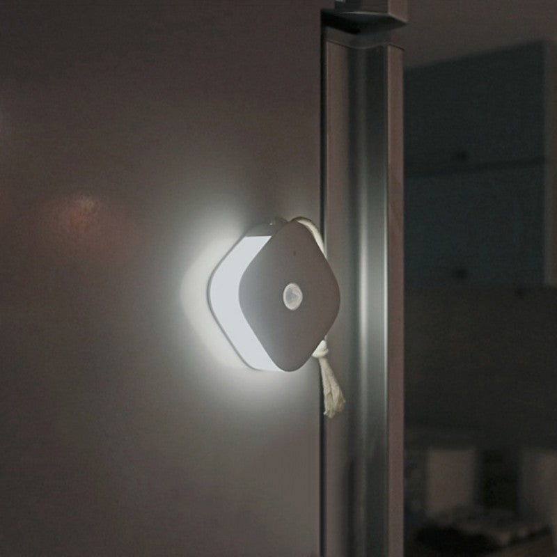 Bright Wireless Motion Activated Wall Light