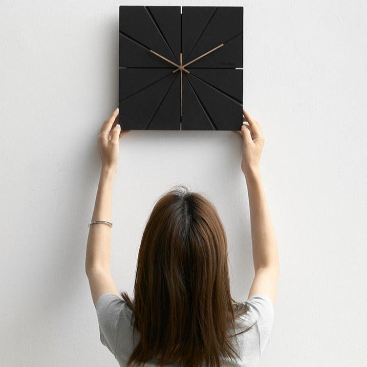 Quiet Sweep Modern Wall Clock