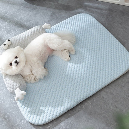 Comfortable Pet Cooling Pad – ChillPet Mat