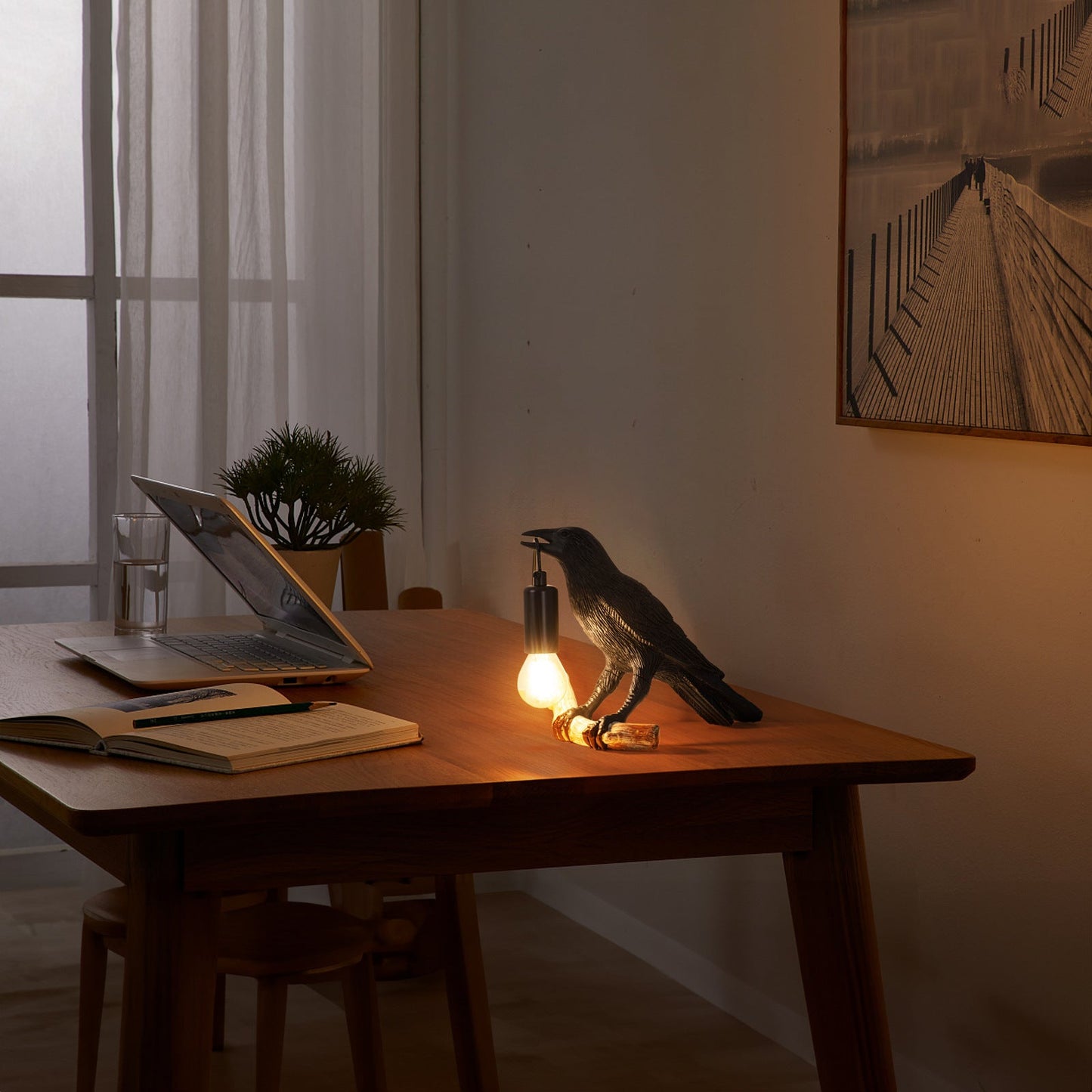 Compact Cute Bird Nightstand Table Lamp