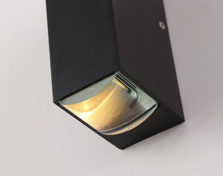 Befez | Stylish Weatherproof Outdoor LED Wall Lamp – Slim Metal Fixture