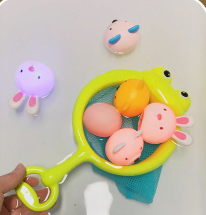 Colorful Bath Toy with Scoop Net